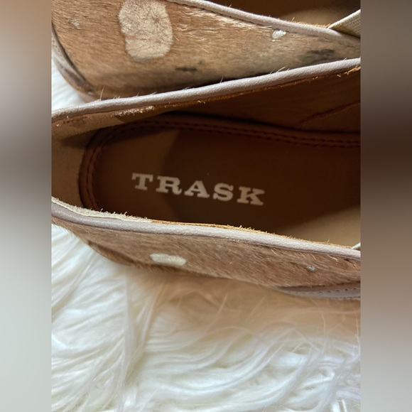 Trask Ali Acid Washed Silver And Tan Polkadot Cowhair Loafers Sz 7 (runs small) - Picture 3 of 9